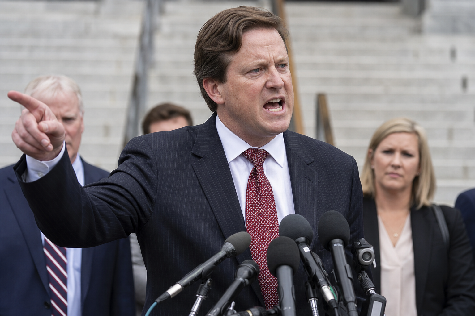 Defense Attorney Publicly Blames Single Juror For Ruining Everyone's Friday