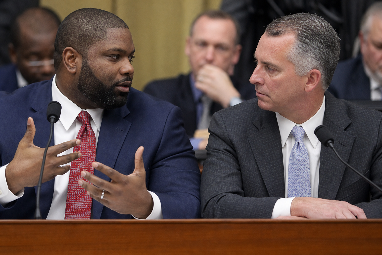 Byron Donalds And David Jolly Both Say $1,000, Only One Of Them Means It As A Compliment
