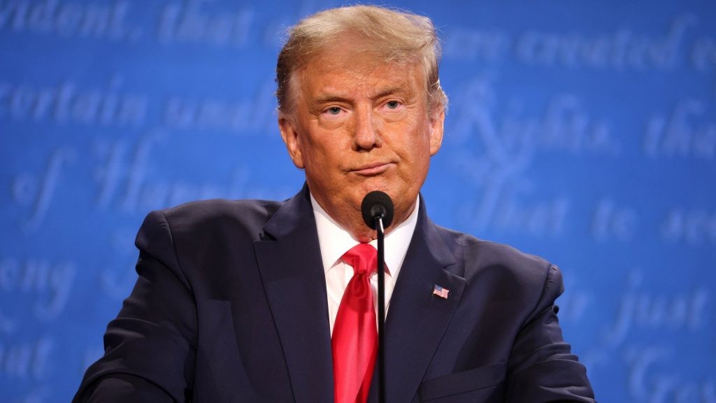 Trump Promises to Leave Office Early If Republicans Lose, Saying He Doesn't Want to Govern Stupid People